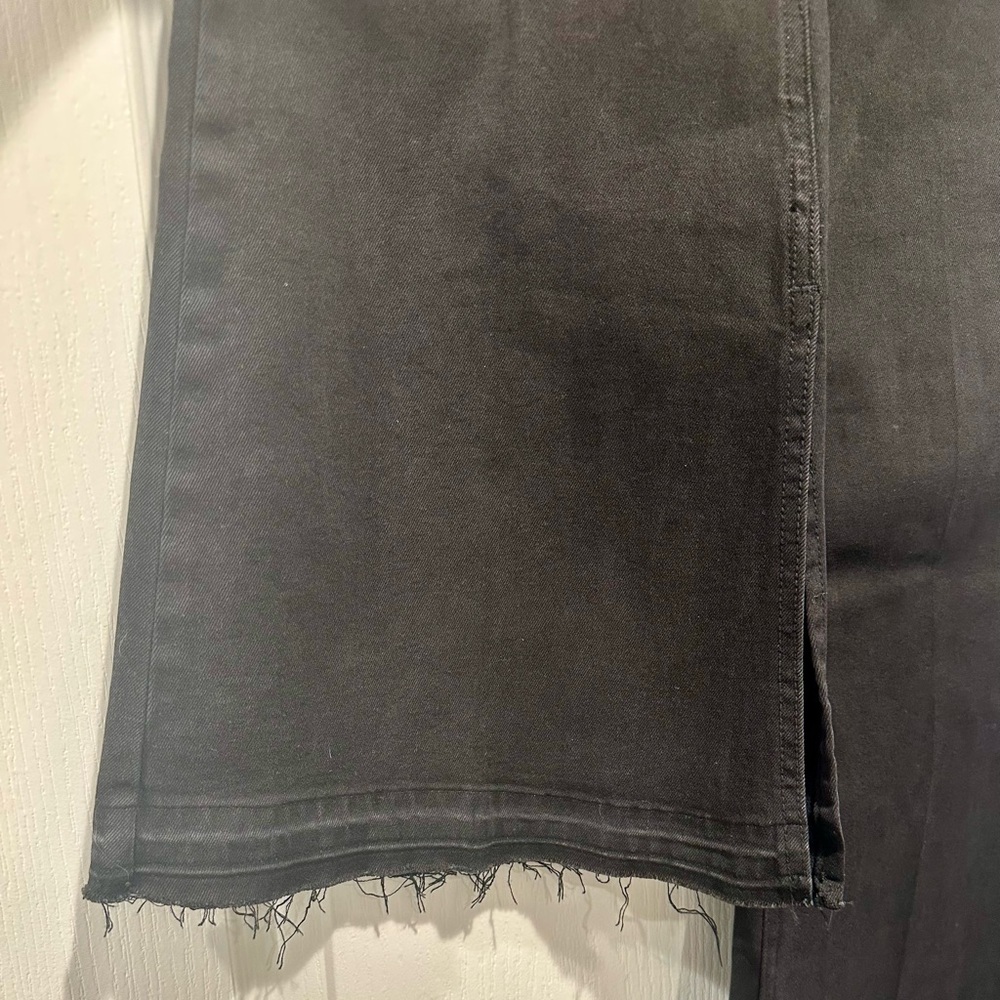 Cello - Black Bell Bottom High Rise Jeans - NWOT! - Picture 5 of 9